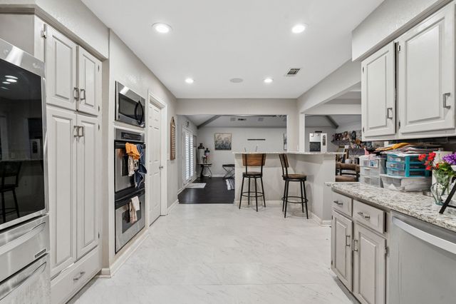 2416 Peachtree Lane, Plano, TX 75074