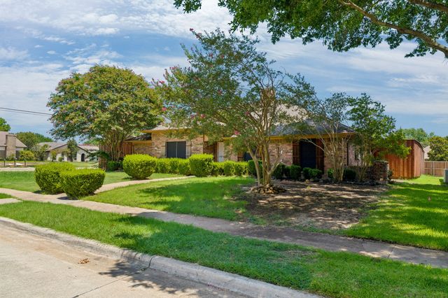 2416 Peachtree Lane, Plano, TX 75074