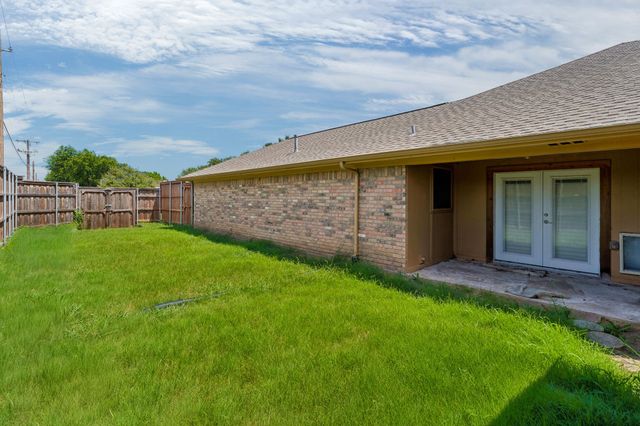 2416 Peachtree Lane, Plano, TX 75074
