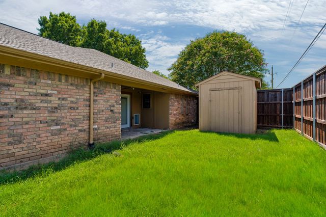 2416 Peachtree Lane, Plano, TX 75074
