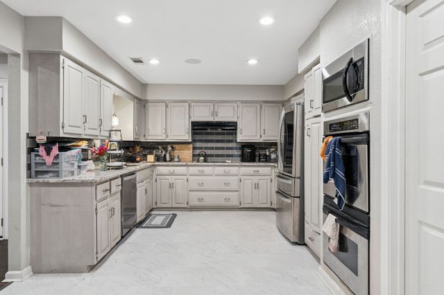 2416 Peachtree Lane, Plano, TX 75074