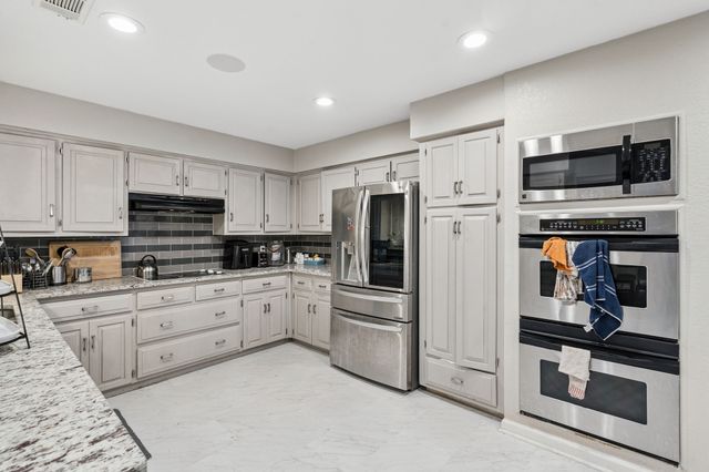 2416 Peachtree Lane, Plano, TX 75074