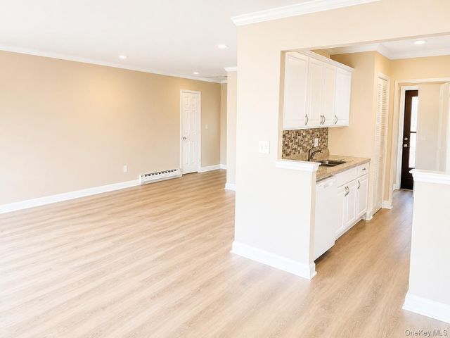 21 Village Park Drive 2A, Fishkill, NY 12524