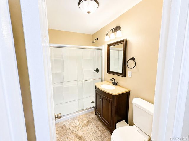 21 Village Park Drive 2A, Fishkill, NY 12524