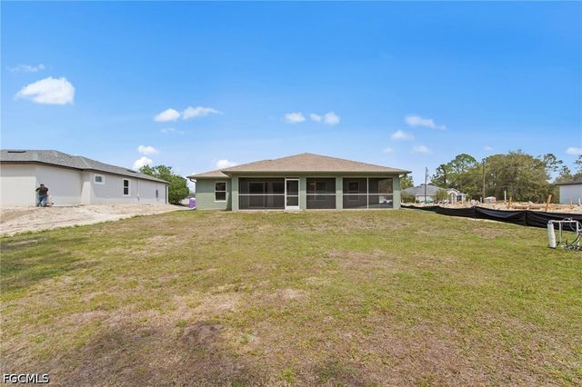 2613 53rd ST W, Lehigh Acres, FL 33971