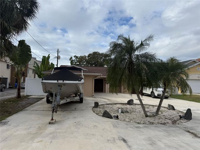 4410 WALTHAM DRIVE, Tampa, FL 33634