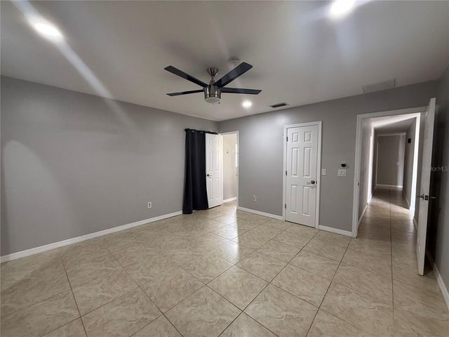 4410 WALTHAM DRIVE, Tampa, FL 33634