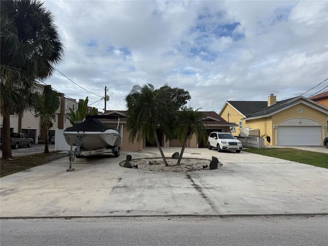 4410 WALTHAM DRIVE, Tampa, FL 33634