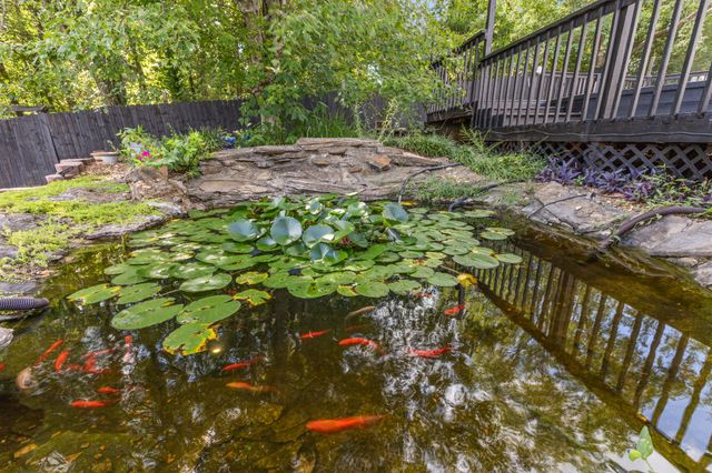 1198 W Grab Creek Rd, Dickson, TN 37055