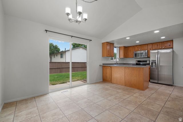 812 STORMY CREEK RD, Sandy, UT 84094