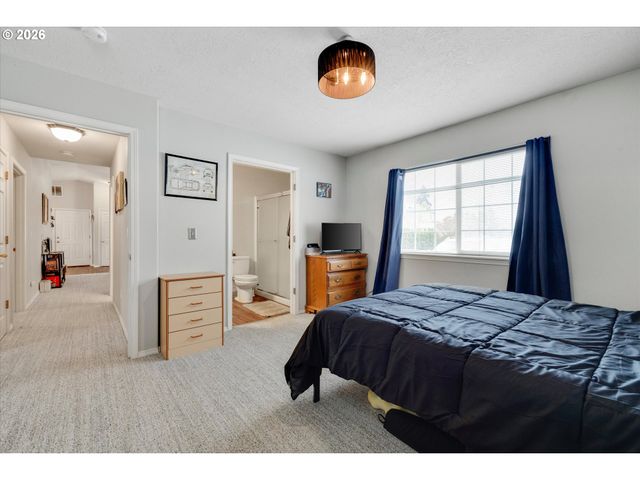 13716 Se LINDEN Ln 1, Milwaukie, OR 97222