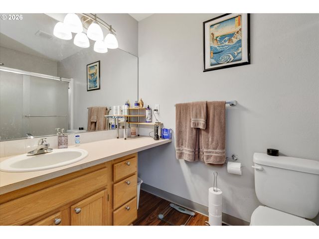 13716 Se LINDEN Ln 1, Milwaukie, OR 97222