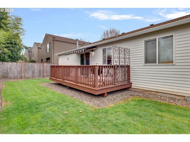 13716 Se LINDEN Ln 1, Milwaukie, OR 97222