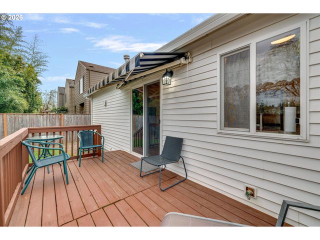 13716 Se LINDEN Ln 1, Milwaukie, OR 97222