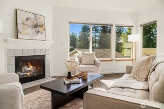9210 Market Pl #D201, Lake Stevens, WA 98258