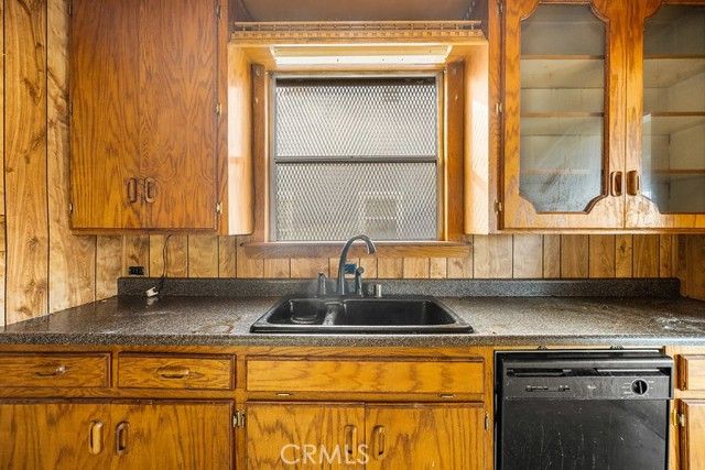 1504 S California Avenue, Compton, CA 90221