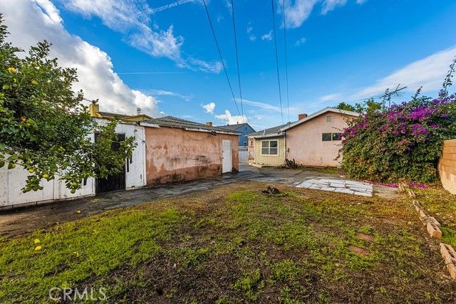 1504 S California Avenue, Compton, CA 90221