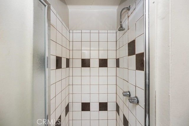 1504 S California Avenue, Compton, CA 90221