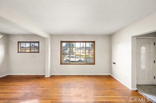 1504 S California Avenue, Compton, CA 90221