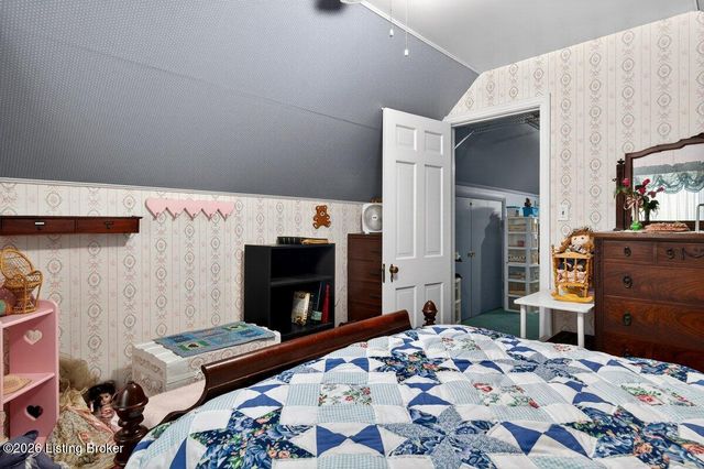 4300 S 2nd St, Louisville, KY 40214