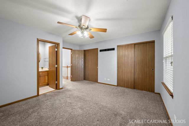 391 Hunterdon Court 4391A, Schaumburg, IL 60194