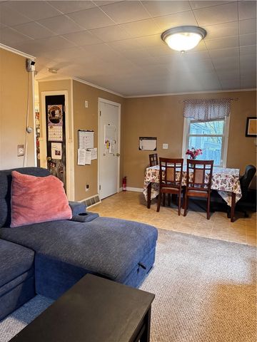 214 Putnam Pike, Johnston, RI 02919