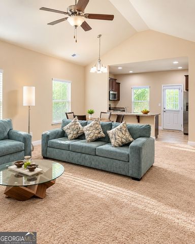 11957 Lovejoy Crossing Boulevard, Hampton, GA 30228