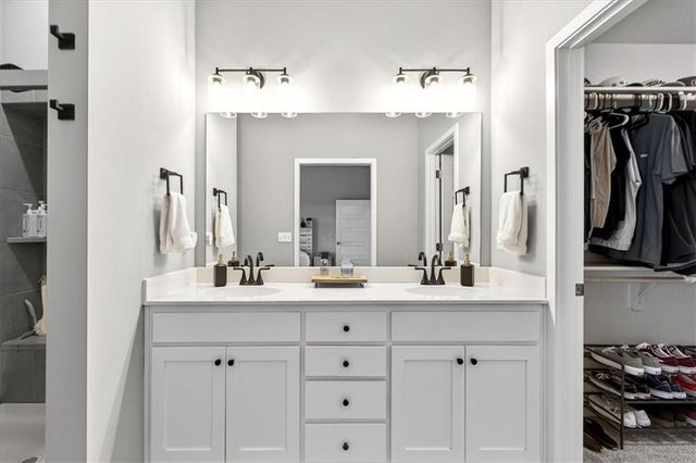 1808 W Catalpa Street, Olathe, KS 66061