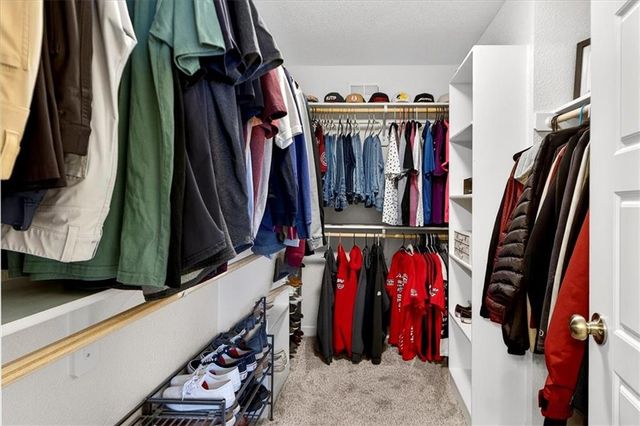 1808 W Catalpa Street, Olathe, KS 66061