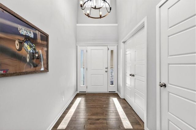 1808 W Catalpa Street, Olathe, KS 66061