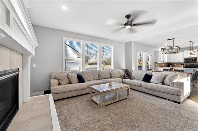 1808 W Catalpa Street, Olathe, KS 66061