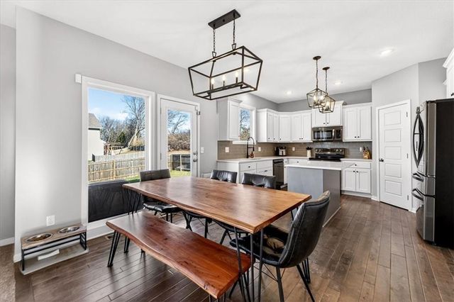 1808 W Catalpa Street, Olathe, KS 66061