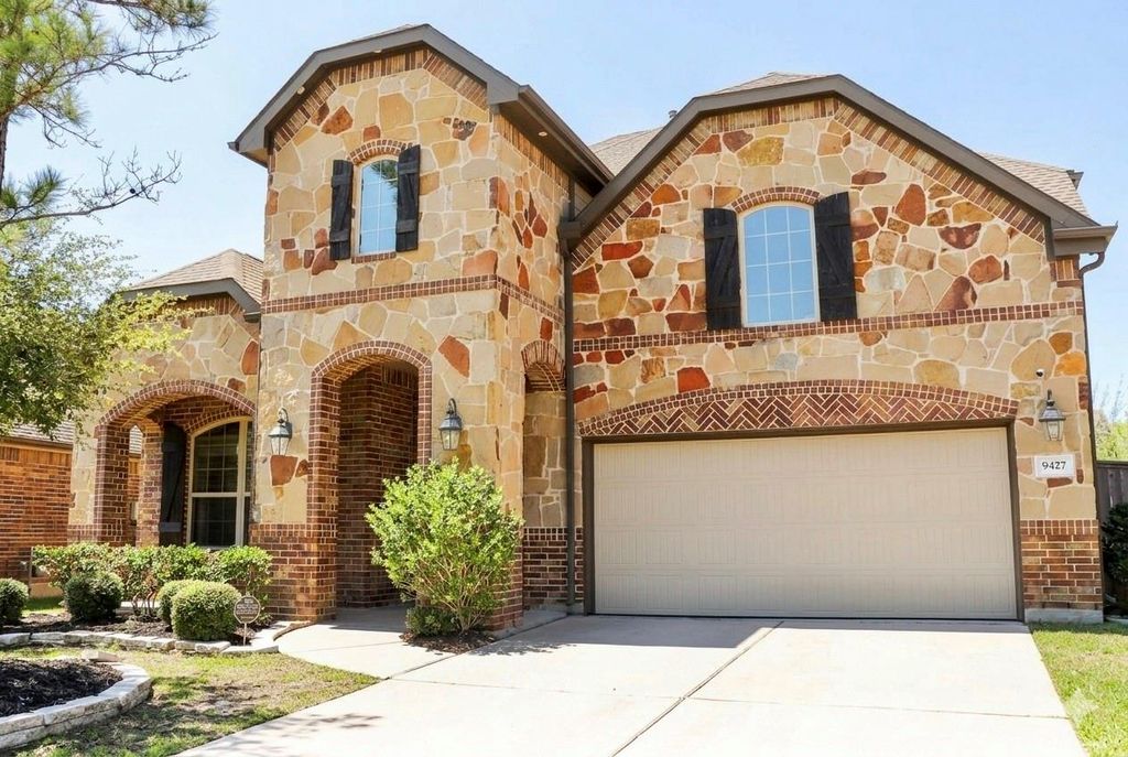 9427 Briscoe Bend Lane, Cypress, TX 77433