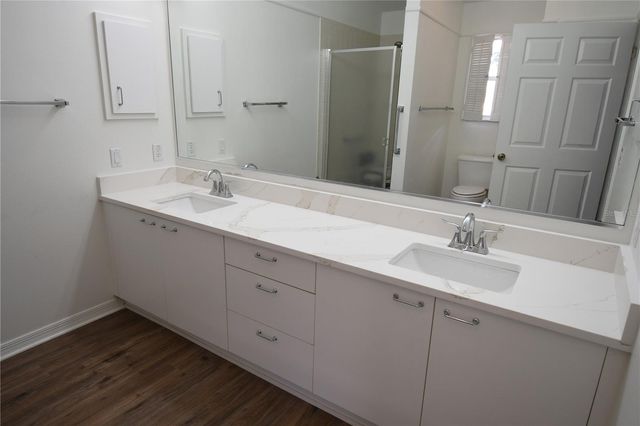 915 RAMOS DRIVE, The Villages, FL 32159