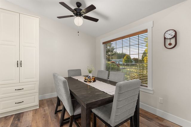 3727 Prairie Avenue, Centralia, WA 98531