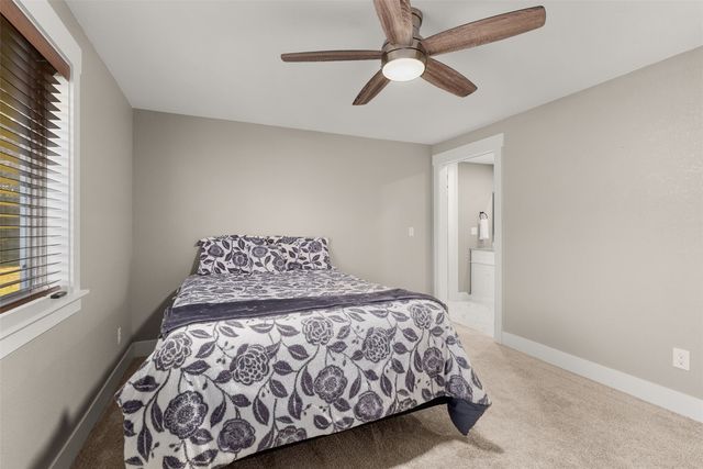 3727 Prairie Avenue, Centralia, WA 98531