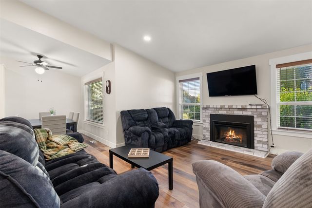 3727 Prairie Avenue, Centralia, WA 98531