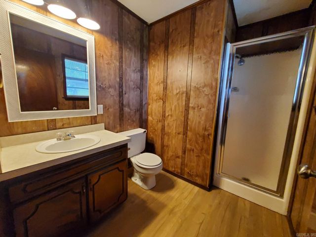 102 S Smyrna Road, Searcy, AR 72143