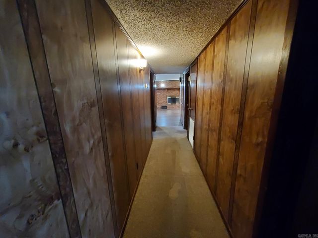 102 S Smyrna Road, Searcy, AR 72143