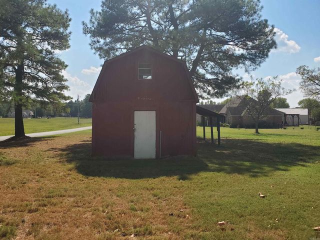 102 S Smyrna Road, Searcy, AR 72143