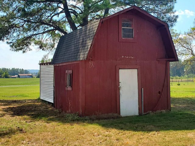 102 S Smyrna Road, Searcy, AR 72143