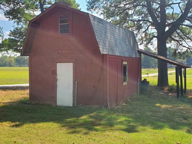 102 S Smyrna Road, Searcy, AR 72143