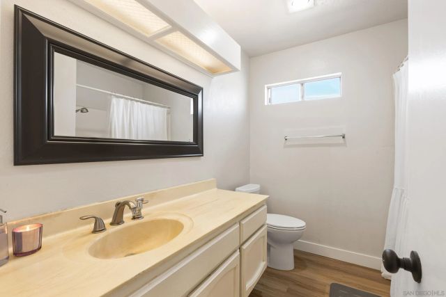 768 N Mollison Ave C, El Cajon, CA 92021