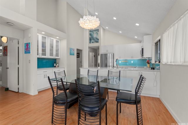 7007 Hawaii Kai Drive H24, Honolulu, HI 96825