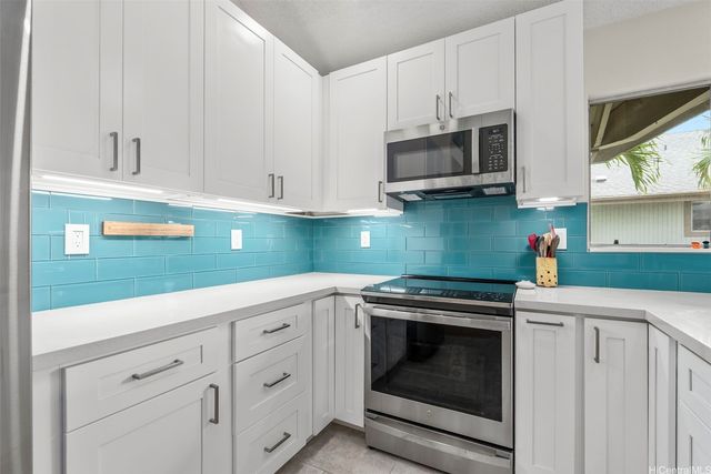 7007 Hawaii Kai Drive H24, Honolulu, HI 96825