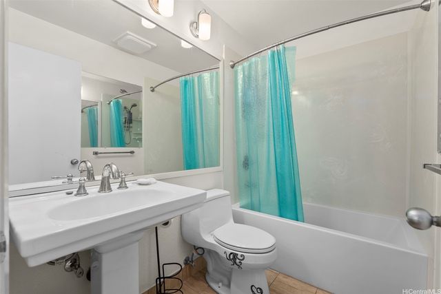 7007 Hawaii Kai Drive H24, Honolulu, HI 96825