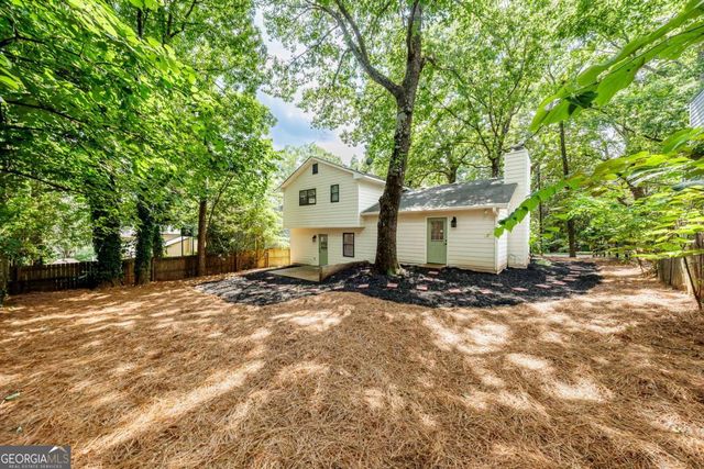 627 Ridge Avenue, Stone Mountain, GA 30083