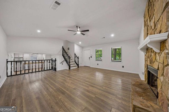 627 Ridge Avenue, Stone Mountain, GA 30083