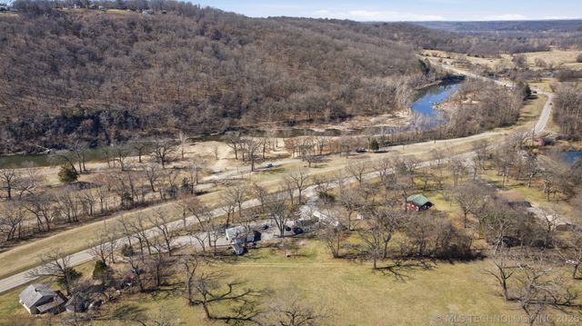 600 S Main, Spavinaw, OK 74366