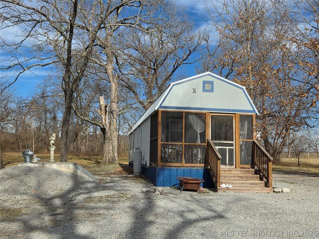 600 S Main, Spavinaw, OK 74366